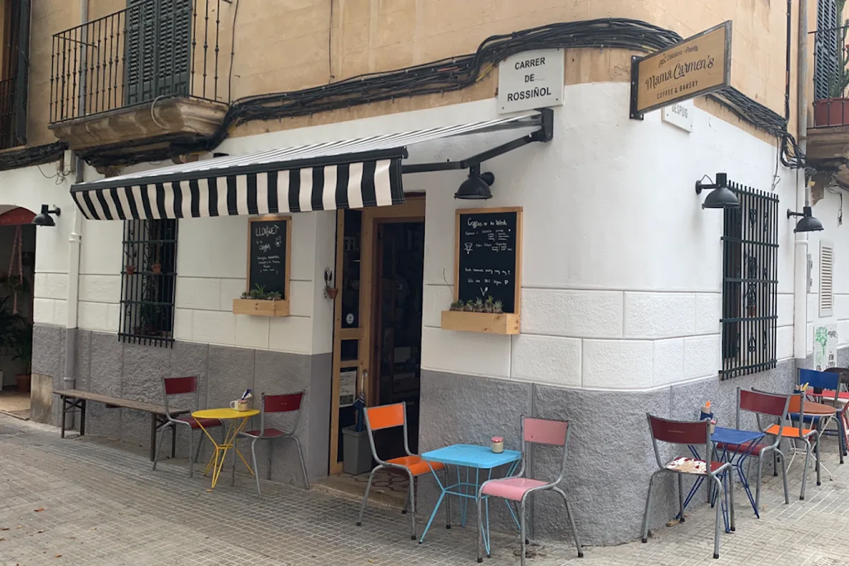 MAMA CARMEN´S COFFEE & BAKERY