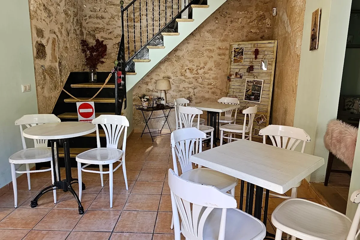 SÜSS CAFE & BAKERY