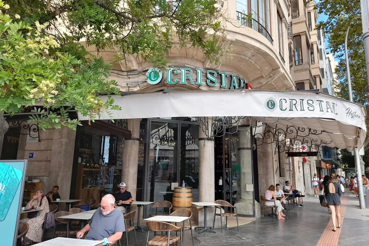 BAR CRISTAL