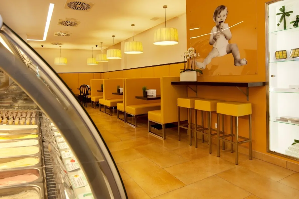 GELATERIA CA´N MIQUEL