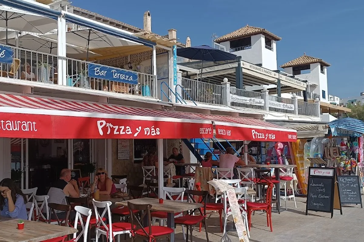 PIZZA Y MÁS