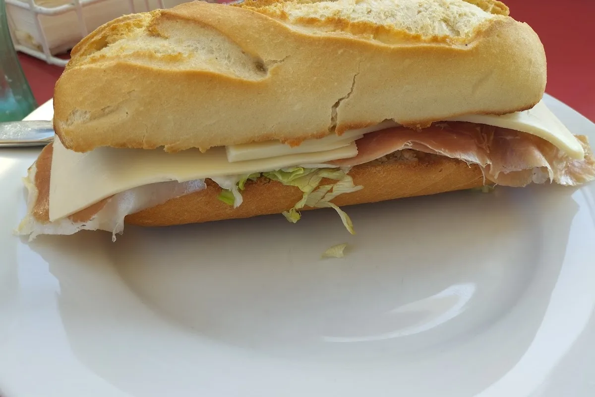 CAFETERIA ALEJANDRO