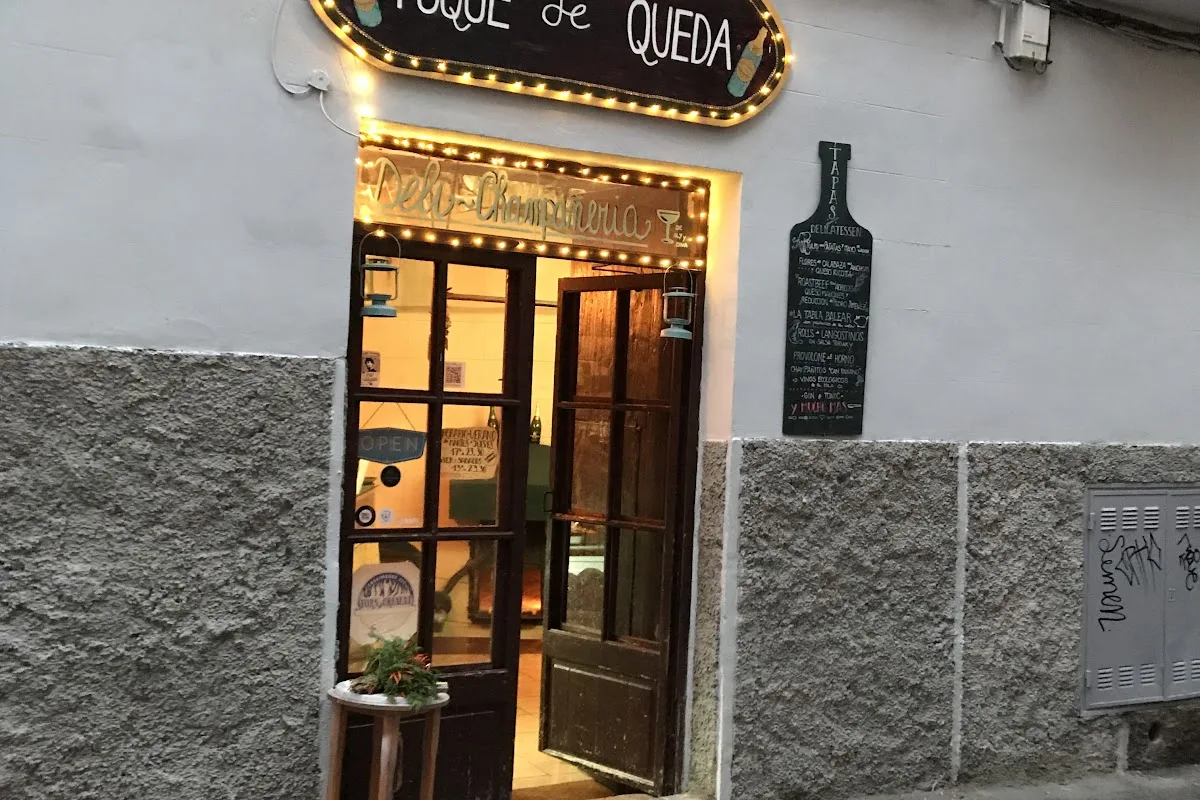 TOQUE DE QUEDA