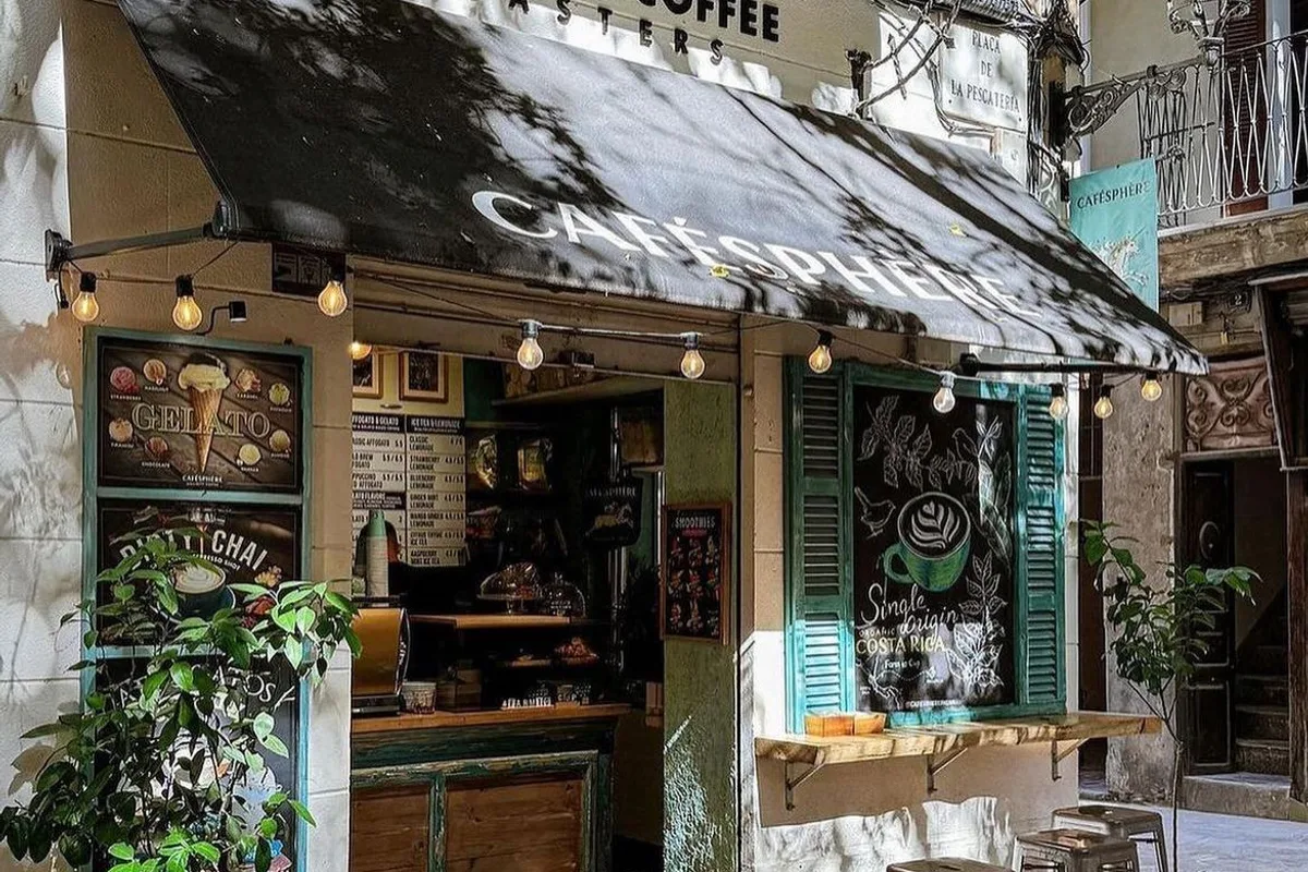 CORTAZAR ART & COFFEE