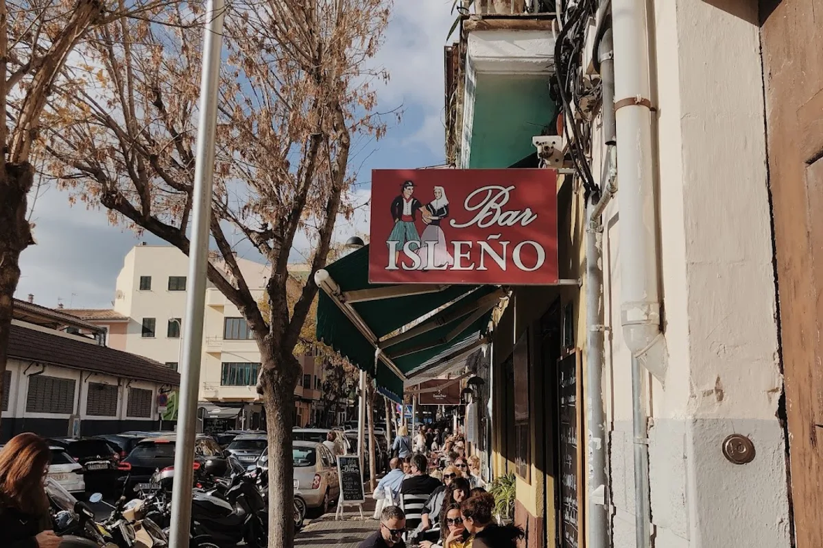 ISLEÑO