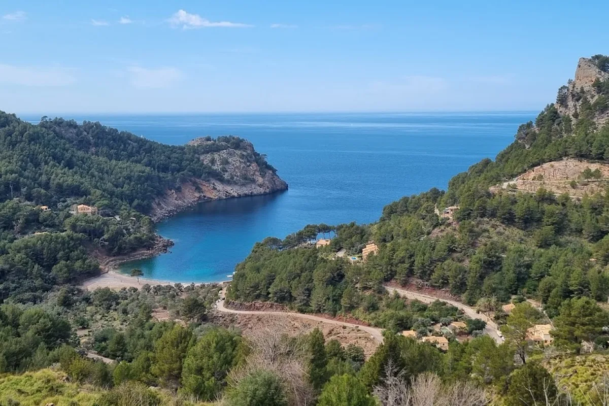 CALA TUENT